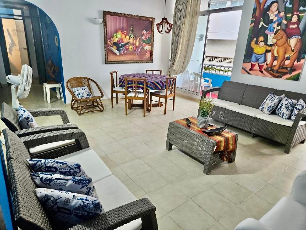 Hermoso Caribeño Bocagrande, 2 Apartamento